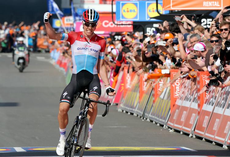 Luxembourgeren Bob Jungels blev i 2018 den sidste vinder af Liège-Bastogne-Liège, der hyldedes i forstaden Ans.
 Foto: Francois Walschaerts/AP