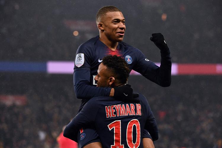 Paris Saint-Germain er også omstridt på grund af enorme kontrakter til stjerner som brasilianske Neymar og franske Kylian Mbappé.
   Foto: Anne-christine Poujoulat/Ritzau Scanpix