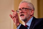 Labour-leder Jeremy Corbyn er hård i sin kritik mod den konservative regerings planer for briternes afsked med EU, men siger mindre om, hvad han vil have i stedet. Foto: Ben Stansall/Ritzau Scanpix