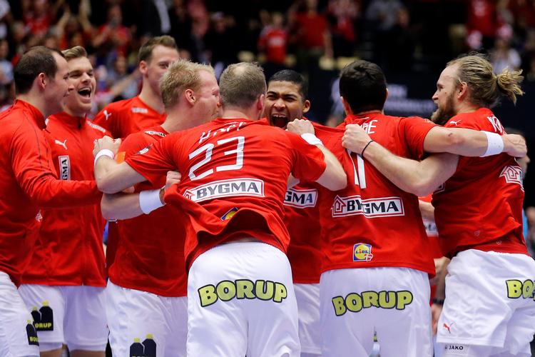 Hvis Danmark skal træde sejrsdansen efter semifinalen mod Frankrig, så skal der ydes en ekstraordinær præstation. Foto: Jens Dresling/POLFOTO