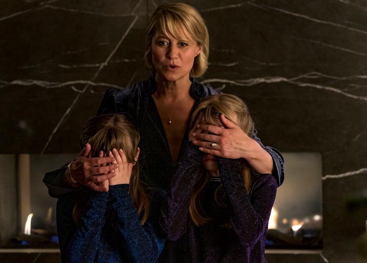 Trine Dyrholm er tilbage i en dramatisk historie, hvor hun spiller en kvinde, der har et forhold til sin unge stedsøn.   Foto: Rolf Konow/Rolf konow