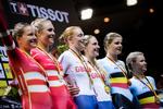 Trine Schmidt og Julie Leth på podiet under World Cup-afdelingen i Berlin i efteråret, da de blev nr. 2 i parløbet. 