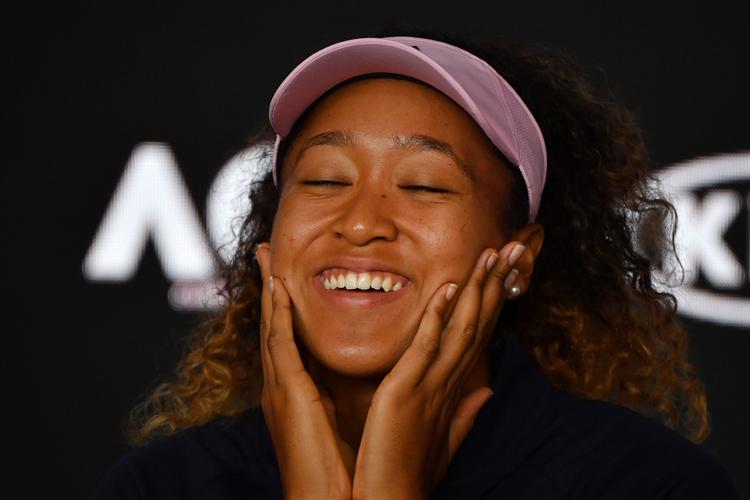 Det seneste års tid har der været fart på i Naomi Osakas tenniskarriere. Nogle gange har hun i følge egne udsagn lidt svært ved at følge med.
   Foto: Paul Crock/Ritzau Scanpix