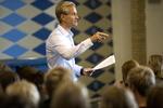 Nyborg Gymnasiums rektor, Henrik Vestergaard Stokholm, har fået myndighedernes ord for, at det er o.k. at lade to somaliske piger fortsætte i 10. klasse. Og det irriterer Dansk Folkeparti.  Foto: Andreas Haubjerg/POLFOTO