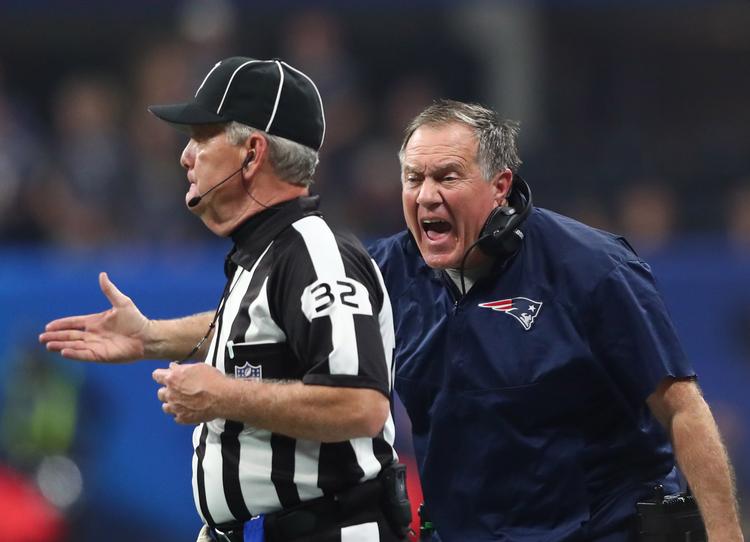 Bill Belichick, der her giver en prøve på sit temperament under Super Bowl, tror på grundighed og arbejdsiver, og han vil hellere have spillere, der knokler hver gang end stjerner, der glimter af og til.
   Foto: Mark J. Rebilas/Ritzau Scanpix