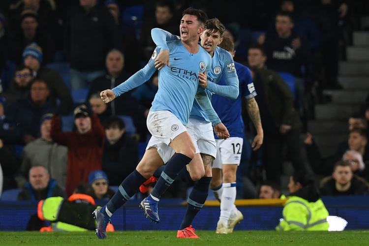 Manchester Citys franske Aymeric Laporte fejrer sin scoring.  Foto: Paul Ellis/Ritzau Scanpix