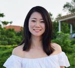 Amélie Wen Zhao havde på sin hjemmeside fortalt, at hun skulle debutere som fantasyforfatter på et stort amerikansk forlag. Der blev indgået en aftale om tre bøger, og hendes forskud var ifølge amerikanske medier et beløb, der svarer til flere millioner kroner. Men nu er bogen trukket tilbage.  Foto: Pr