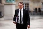 Beskæftigelsesminister Troels Lund Poulsen (V) skal bl.a. forvandle et bluffnummer til et slagnummer i pensionsforhandliger med Mette Frederiksen (S). Foto: Jens Dresling/POLFOTO