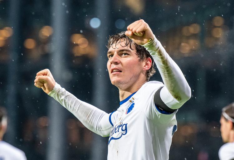 Robert Skov jubler efter målet til 5-1, under kampen mellem FC København og OB i Telia Parken søndag.
   Foto: Anders Kjærbye/Ritzau Scanpix