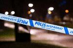 Efterforskningen af en sag, hvor svenske betjente skød og dræbte en 20-årig mand med Downs syndrom og en legetøjspistol, har ført til, at fire betjente er mistænkt for at have brudt loven. Foto: 50090 Johan Nilsson/tt/Ritzau Scanpix
