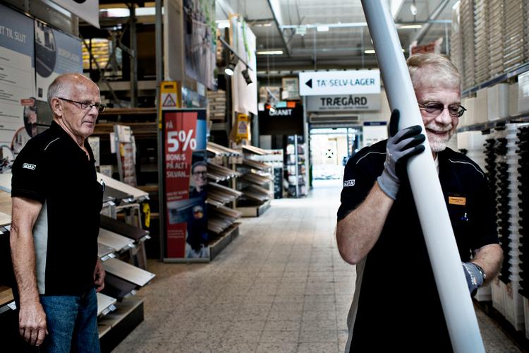 Byggemarkedet Silvan har været åbne for at have seniorer ansat, selv om de har passeret pensionsalderen, men det er ikke alle seniorer, som kan få drømmen om et pensionistjob opfyldt, peger privatøkonom Ann Lehmann Erichsen fra Nordea på.
   Foto: Katinka Hustad/POLFOTO