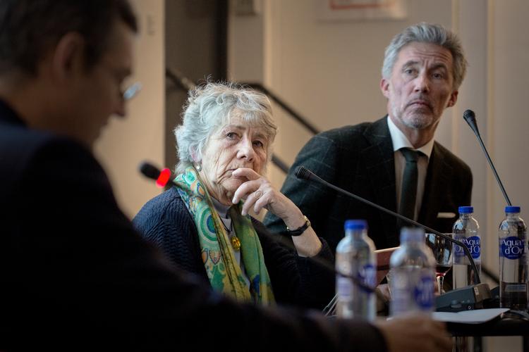 Det var særligt spørgsmål om migration, klima og Brexit, der var på aftenens dagsorden. Sidstnævnte var også det, der optog salen allermest.  Foto: Emma Sejersen/POLFOTO