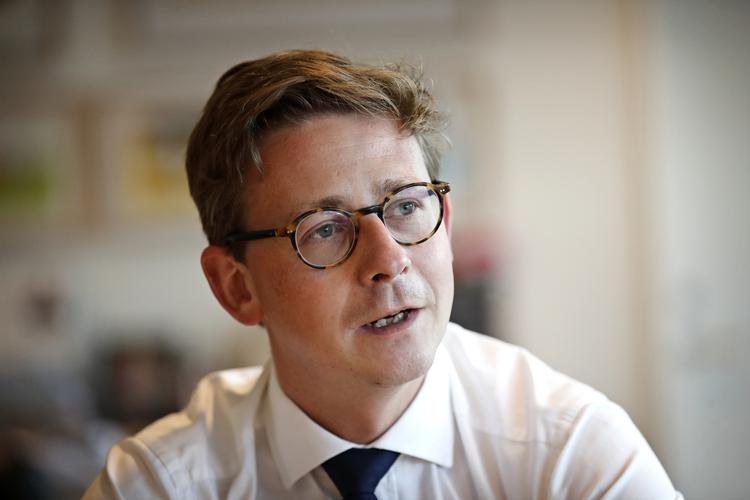 Det nye it-system, som skal inddrive danskernes gæld til det offentlige, er nu færdigudviklet.
Det oplyser skatteminister Karsten Lauritzen. Foto: Jens Dresling/POLFOTO