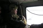 Det er for farligt for ministerdelegationer at køre rundt i bil i den afghanske hovedstad Kabul. Derfor var Claus Hjort Frederiksen iført skudsikker vest og hjelm, da han i fredags blev fragtet rundt med sin delegation i Kabul. Foto: Kristian Klarskov 