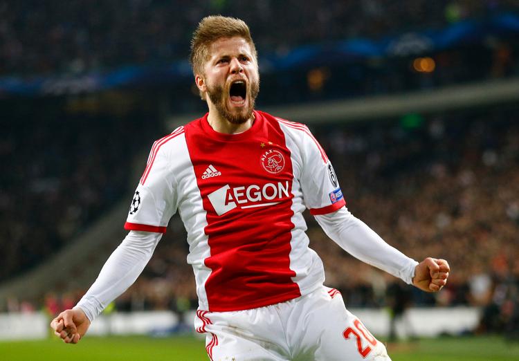 I 2014 blev Lasse Schöne kåret som årets spiller i Ajax, hvor han er på kontrakt frem til sommeren 2020. Foto: Michael Kooren/Ritzau Scanpix
