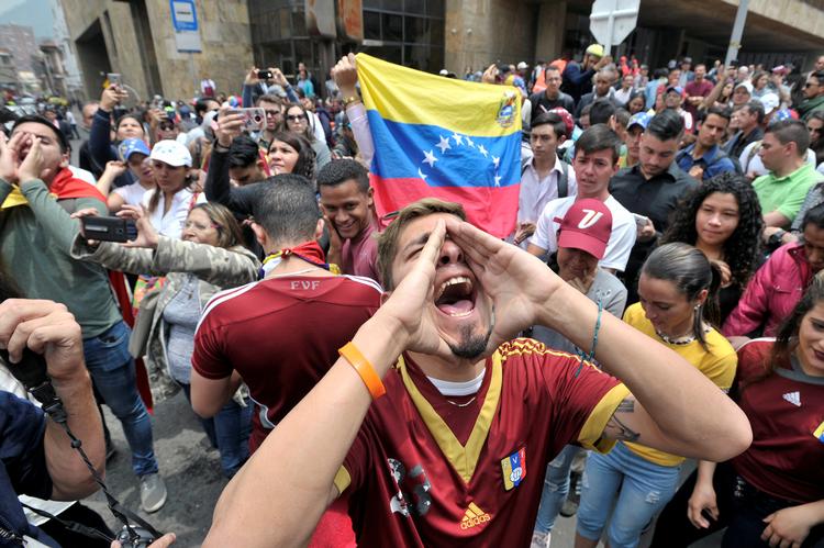 Igen mandag var der demonstrationer vendt mod Maduro. Foto: Carlos Julio Martinez/Ritzau Scanpix
