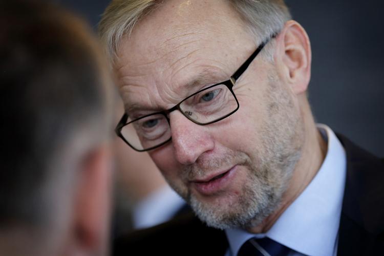 Den øverste direktør i Jyske Bank, Anders Dam, kan blandt andet konstatere, at det har været et øv-år med dårlige afkast på finansmarkederne.  Foto: Jens Dresling/POLFOTO