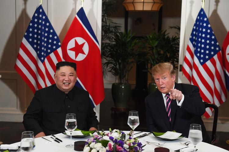 Donald Trump snakkede med Nordkoreas leder, Kim Jong Un på Metropole Hotel i Hanoi igår. Foto: Saul Loeb / AFP. Foto: Saul Loeb/Ritzau Scanpix