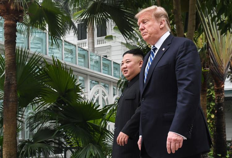 
Donald Trump og Kim Jong-un afbrød deres topmøde uden at enes om en aftale.
   Foto: Saul Loeb/Ritzau Scanpix