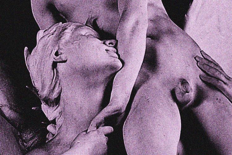 Franske Denys Pierre Puechs mesterlige skulptur fra 1899 er et af hovedværkerne på Glyptotekets udstilling 'Perfect Poses?' Marmorskulpturen viser en bevinget sirene med lang hale i bølgerne som har fanget en sprød yngling, som – kontroversielt for sin samtid – følger med uden skyggen af modstand.  Foto: Anders Sune Berg. Billedmanipulation: Tomas Østergren