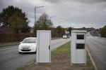 Stærekassernes placering kendes af bilister, der letter speederfoden, når de nærmer sig fartkontrollen, men i nogle tilfælde speeder op igen, når de er kommet forbi. Foto: Laura Bisgaard Krogh
