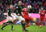 Med sine 2 mål mod Wolfsburg er Robert Lewandowski øverst på topscorerlisten i Bundesligaen med 17 mål. Foto: Christof Stache/Ritzau Scanpix