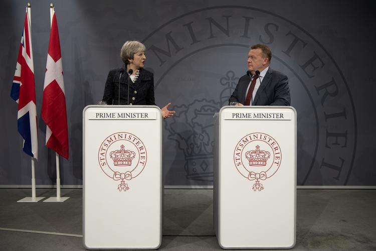 Storbritanniens premierminister,  Theresa May, fotograferet under et tidligere besøg hos statsminister Lars Løkke Rasmussen i Danmark.  Foto: Peter Hove Olesen/POLFOTO