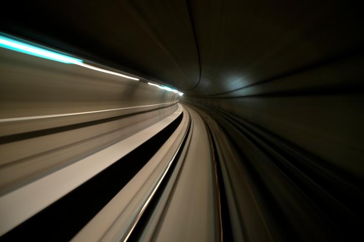 Et kig gennem vinduet fra en metrovogn.  Foto: Peter Hove Olesen/POLFOTO