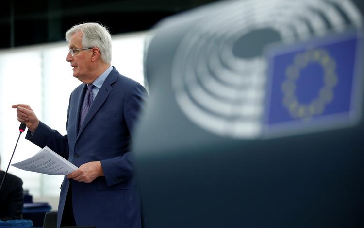 Michel Barnier lagde ikke skjul på, at det kan ende med et rodet og kaotisk brexit, da han i dag talte i Europa-Parlamentet. Foto: Vincent Kessler/Ritzau Scanpix