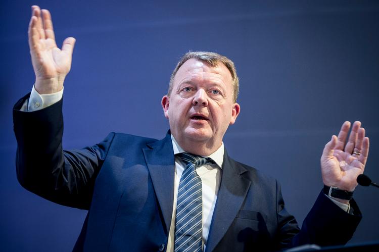 Lars Løkke Rasmussen ønsker, at prisen på cigaretter bliver hævet. Men han er ikke enig med den nuværende regeringspartner Liberal Alliance. Foto: Mads Claus Rasmussen/Ritzau Scanpix