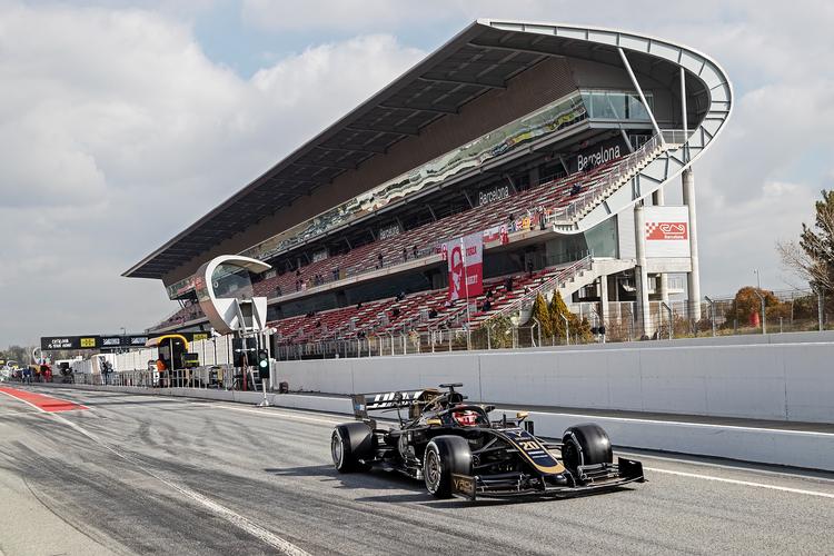 Efter testkørsler i blandt andet Barcelona er det alvor på søndag for Kevin Magnussen i Melbourne.  Foto: Jan Sommer