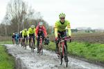 Mads Pedersen, der her er fotograferet på Paris-Roubaix-ruten, får et travlt forår. For nu venter de hårde klassikere. Foto: Andreas Haubjerg/POLFOTO