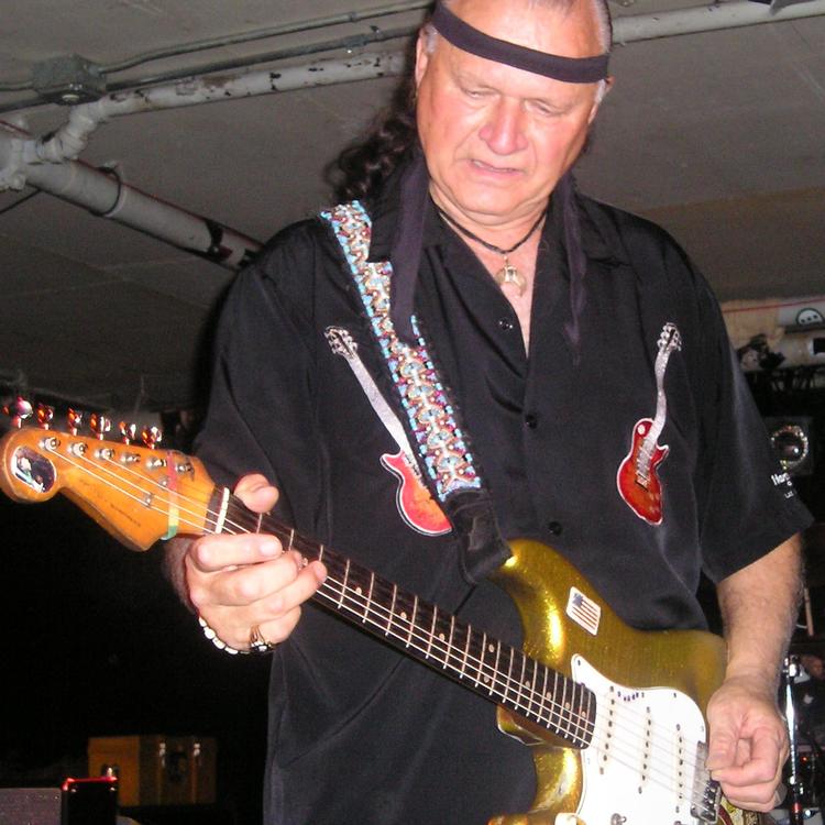 Dick Dale blev 81 år.  Foto: Mike Burns/Wikimedia Commons 