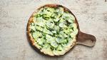 Dej på Vesterbro er bare et af tre nye pizzasteder i København. På billedet ses en vegetarisk spinatpizza.  
