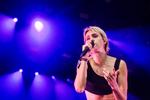 Mø spiller i Tivoli 30. august. Her fanget på SmukFest 2018. Foto: Emma Sejersen/POLFOTO