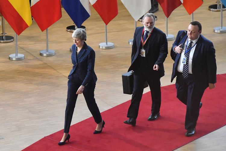 Theresa May er landet til topmøde i Bruxelles.
 Foto: Emmanuel Dunand/Ritzau Scanpix