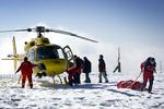 
Hvert år kommer masser af danskere til skade på skiløjperne. Heldigvis ender det ikke alvorligt for flertallets vedkommende.
   Foto: Thomas Borberg/POLFOTO