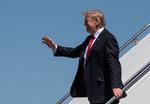  Donald Trump ankommer til Palm Beach International Airport i Florida.
  Foto: Nicholas Kamm/Ritzau Scanpix