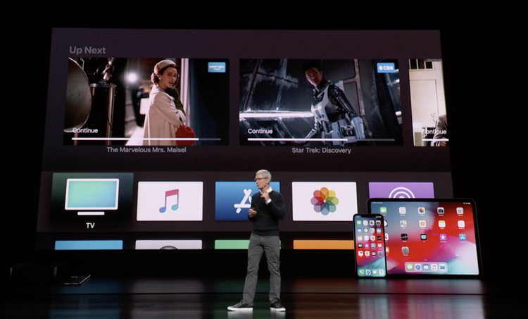 Apple-direktøren Tim Cook præsenterede mandag en ny tv-app, der fra efteråret vil huse Apples nye videostreamingtjeneste, samt en række eksterne tv-betalingstjenester. Den vil kunne findes på bl.a. smart-tv’er fra Samsung, LG og Sony (Foto: Apple).

 