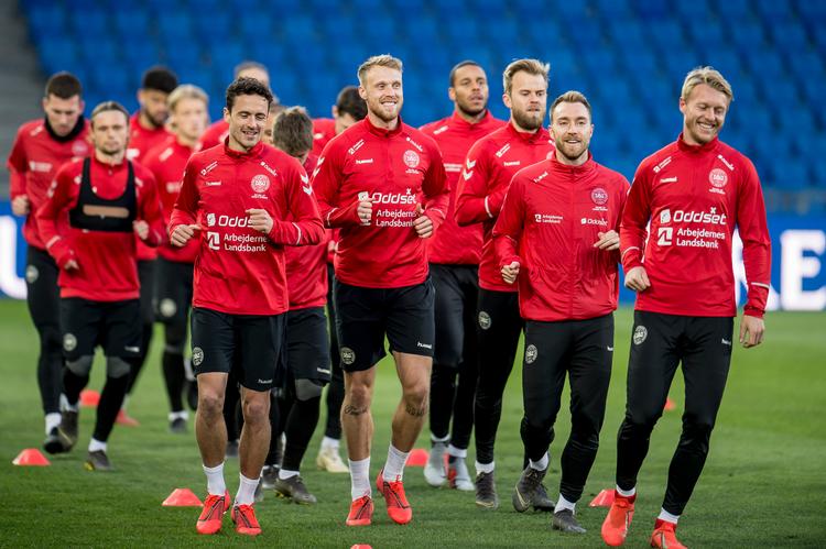 Simon Kjær og Christian Eriksen er -selvfølgelig- tilbage i den danske startopstilling.
   Foto: Mads Claus Rasmussen/Ritzau Scanpix