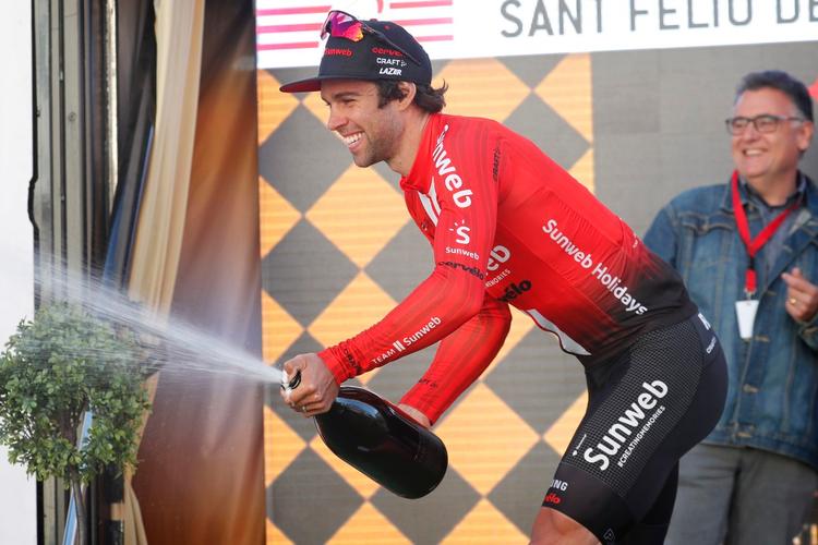 Michael Matthews nyder sejren på 2. etape i Volta a Catalunya, mens den britiske superstjerne Chris Froome oplevede en bitter dag. 
