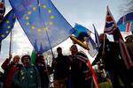 
   Det lykkedes onsdag aften ikke for det britiske parlament at finde flertal for et eneste af de otte forslag, der var til afstemning som alternativer til premierminister Theresa Mays brexitaftale. Photo by Tolga AKMEN / AFP)
   Foto: Tolga Akmen/Ritzau Scanpix