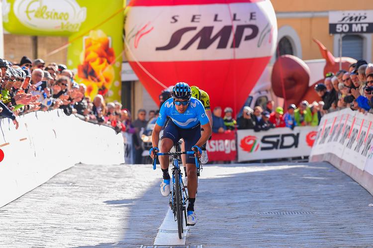 Mikel Landa på vej mod sejren på 2. etape i Settimana Coppi e Bartali. 