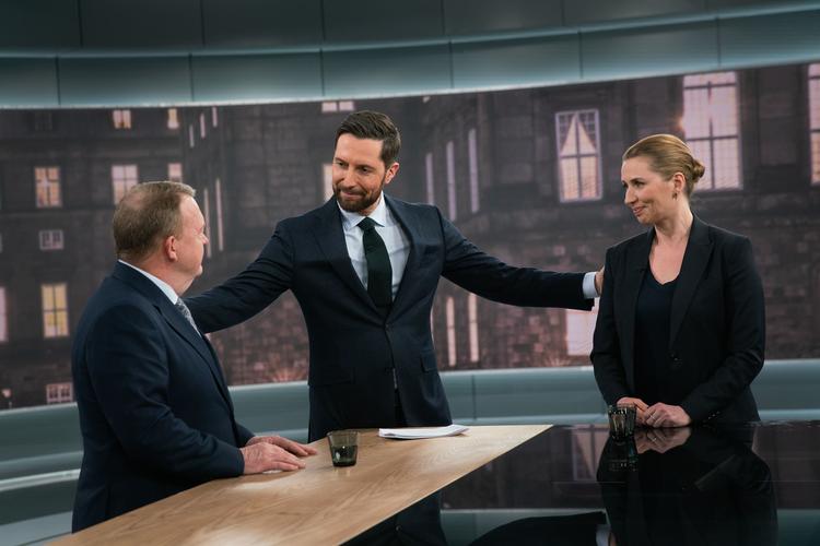
    TV-duel imellem statsministerkandidaterne Lars Løkke Rasmussen (V) og Mette Frederiksen (S) i 21Søndag DR-Byen i København, søndag den 31. marts 2019. Vært er Kåre Quist.  (Foto: Bjarne Bergius Hermansen/DR/Scanpix 2019)
   Foto: Bjarne Bergius Hermansen/dr/Ritzau Scanpix