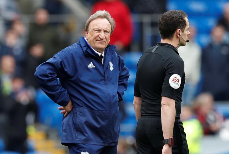 Cardiff-manager Neil Warnock var absolut ikke en tilfreds mand, da hans hold søndag mødte Chelsea i Premier League.    Foto: Russell Cheyne/Ritzau Scanpix