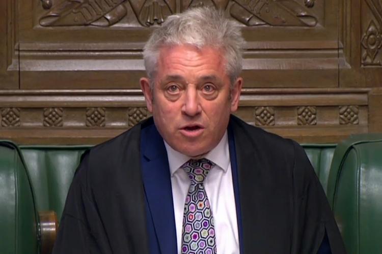  John Bercow, formand for parlamentets underhus,  varsler fire afstemninger i aften.

 Foto: Ho/Ritzau Scanpix
