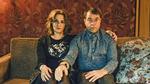 Rollerne som ægteparret Anepol i 'Arthurs Gesetz' spilles af to af Tysklands største tv-og filmstjerner, Jan Josef Liefer og Martina Gedeck. Pr-foto HBO Nordic