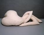 Det var mildest talt en nyskabelse, da Dorothea Tanning begyndte at sy skulpturer, som denne liggende model, 'Nue Couchée', fra 1969-1970. Foto: Tate © DACS, 2019 