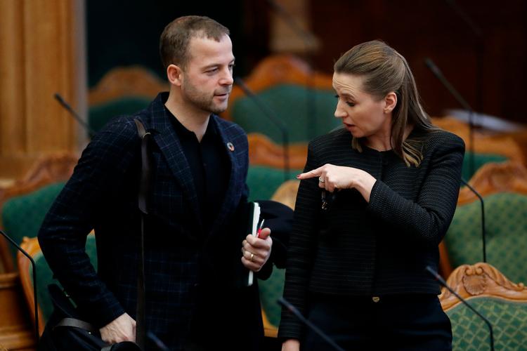 Morten Østergaard truer nu Mette Frederiksen med at slukke for hendes statsministerdrømme, hvis ikke radikale krav til et opgør med 'paradigmeskiftet' i udlændingepolitikken imødekommes. Foto: Jens Dresling/POLFOTO