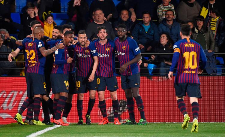 Det blev 4-4, da Luis Suarez kanonerede bolden i mål med kampens sidste aktion.
   Foto: Jose Jordan/Ritzau Scanpix